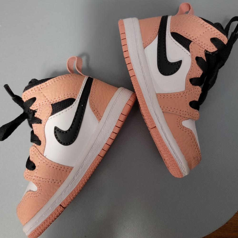 New size 5c Jordan 1 Mid Pink Quartz shoes